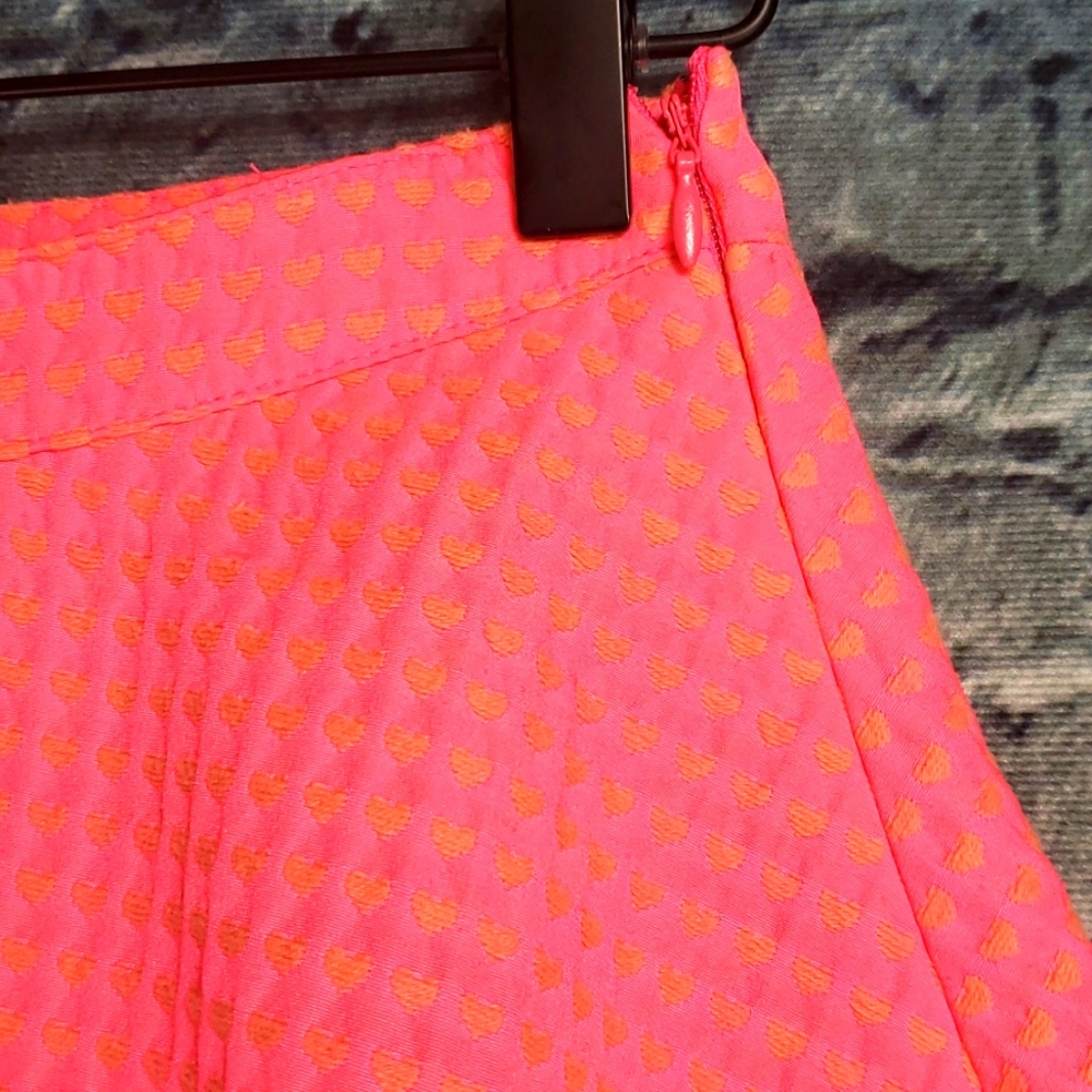 L'Amour by Nanette Lepore | Flirty Neon Pink Heart Print Structured Skater Skirt - Picture 3 of 8